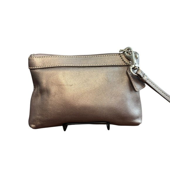 Coach Madison Gathered Leather Wristlet – Metallic Gray / Pewter - Picture 3 of 9